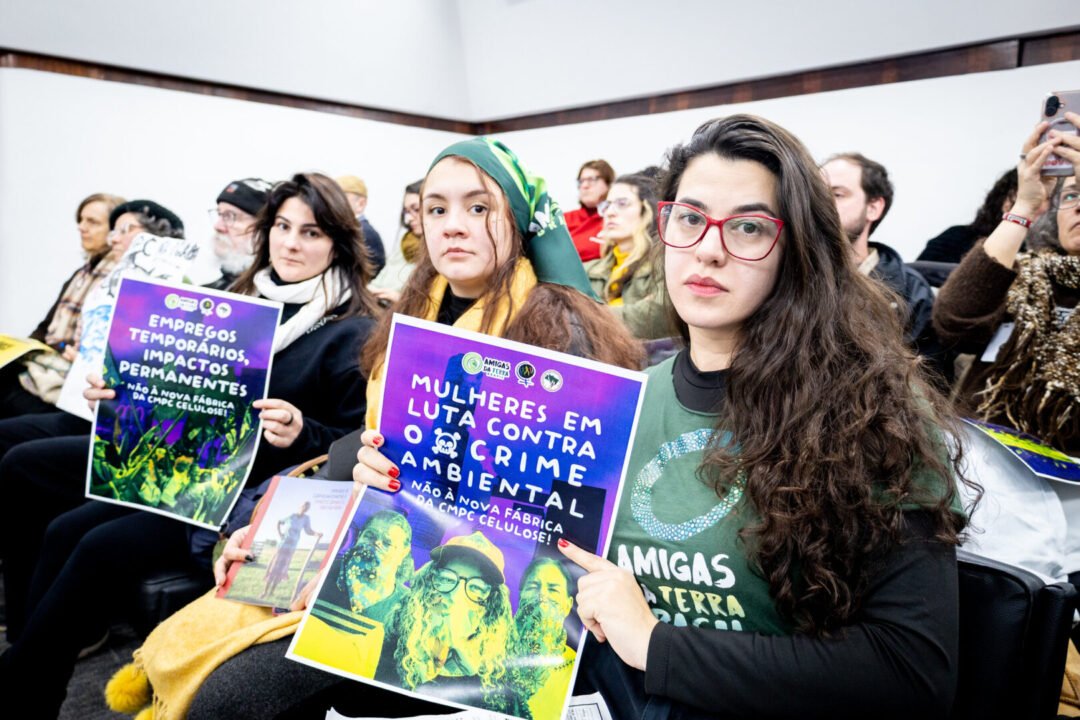 Omissão e destruição: CMPC e governo do estado fogem de debate enquanto RS enfrenta crise climática