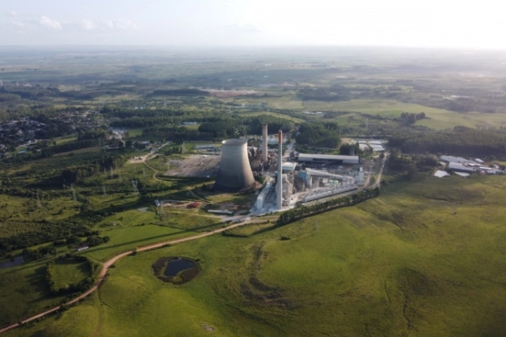 Luta coletiva mantém suspensão do licenciamento da UTE Nova Seival e traz vitórias para a justiça climática